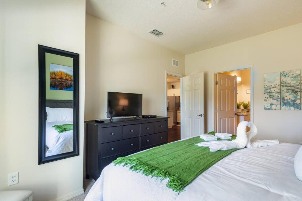 Super Comfy And Spacious 3 Bedroom 10 Minutes From Disney, With Major Shopping 4 Minutes Away Kissimmee Bagian luar foto