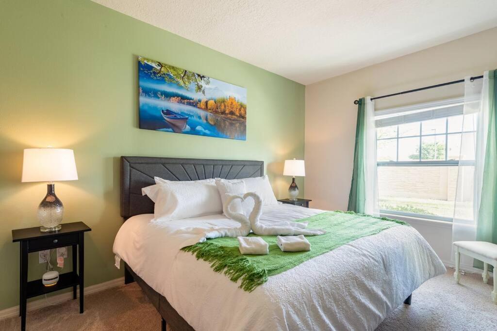 Super Comfy And Spacious 3 Bedroom 10 Minutes From Disney, With Major Shopping 4 Minutes Away Kissimmee Bagian luar foto